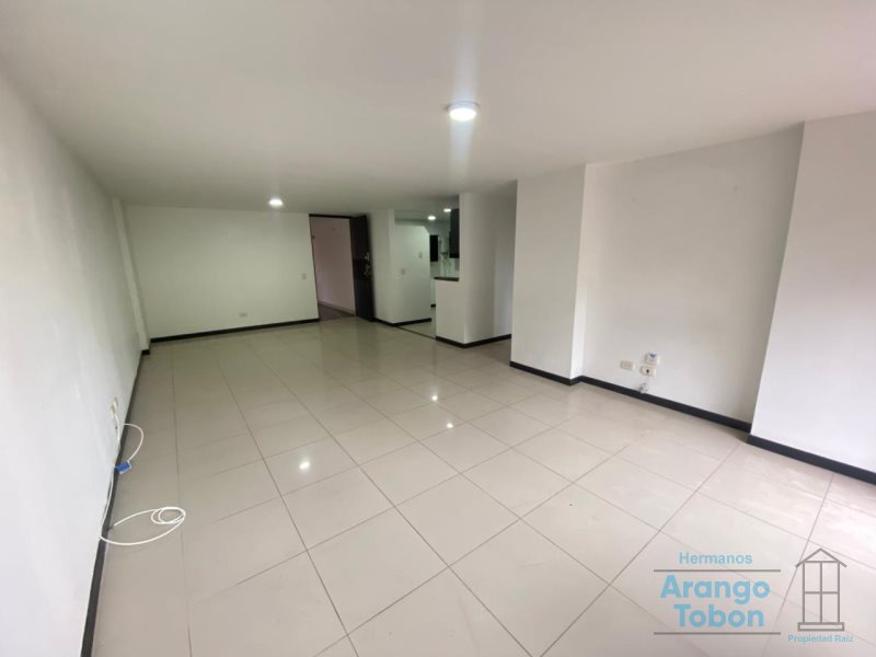 Apartamento en Arriendo en Laureles