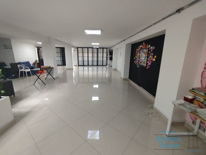 Local en Arriendo en Belen Rosales