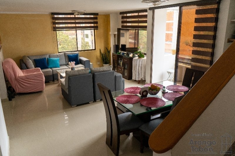 Apartamento en Venta en Laureles