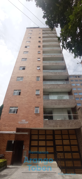 Apartaestudio en Arriendo en Laureles Nogal