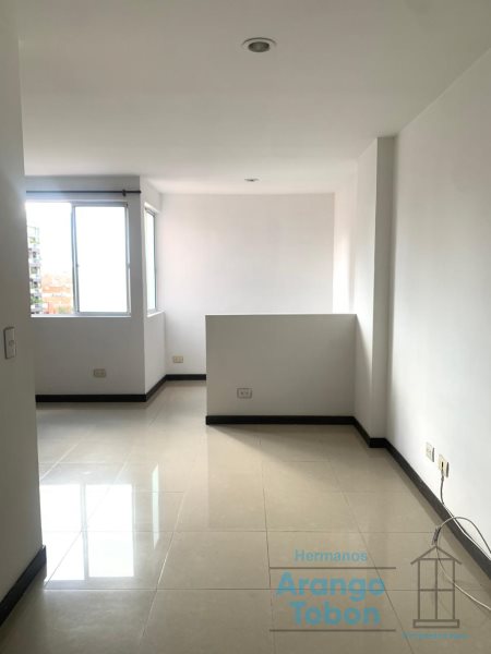 Apartaestudio en Arriendo en Laureles Nogal