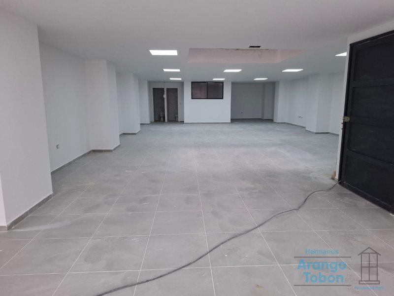 Local en Arriendo en Floresta