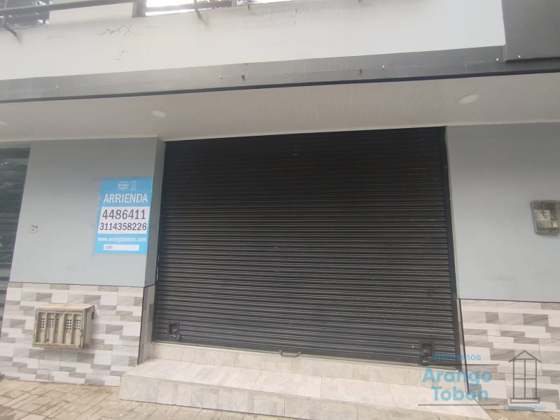 Local en Arriendo en Boston