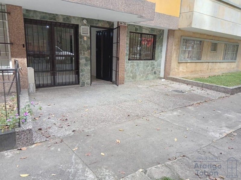 Apartaestudio en Arriendo en Laureles