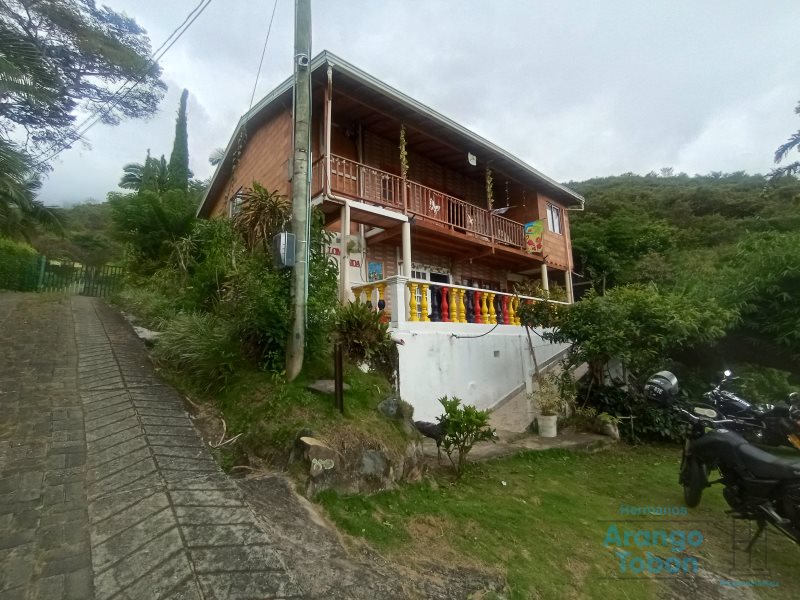 Casa-Finca en Arriendo en Guasimalito