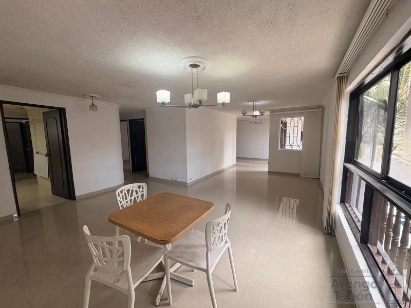 Apartamento en Venta en Laureles Nogal