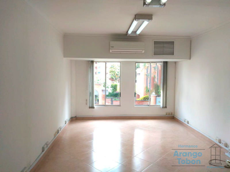 Oficina en Arriendo en Poblado