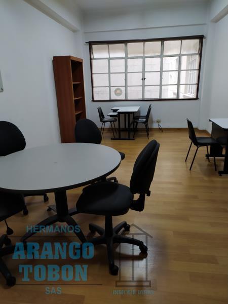 Oficina en Arriendo en Centro